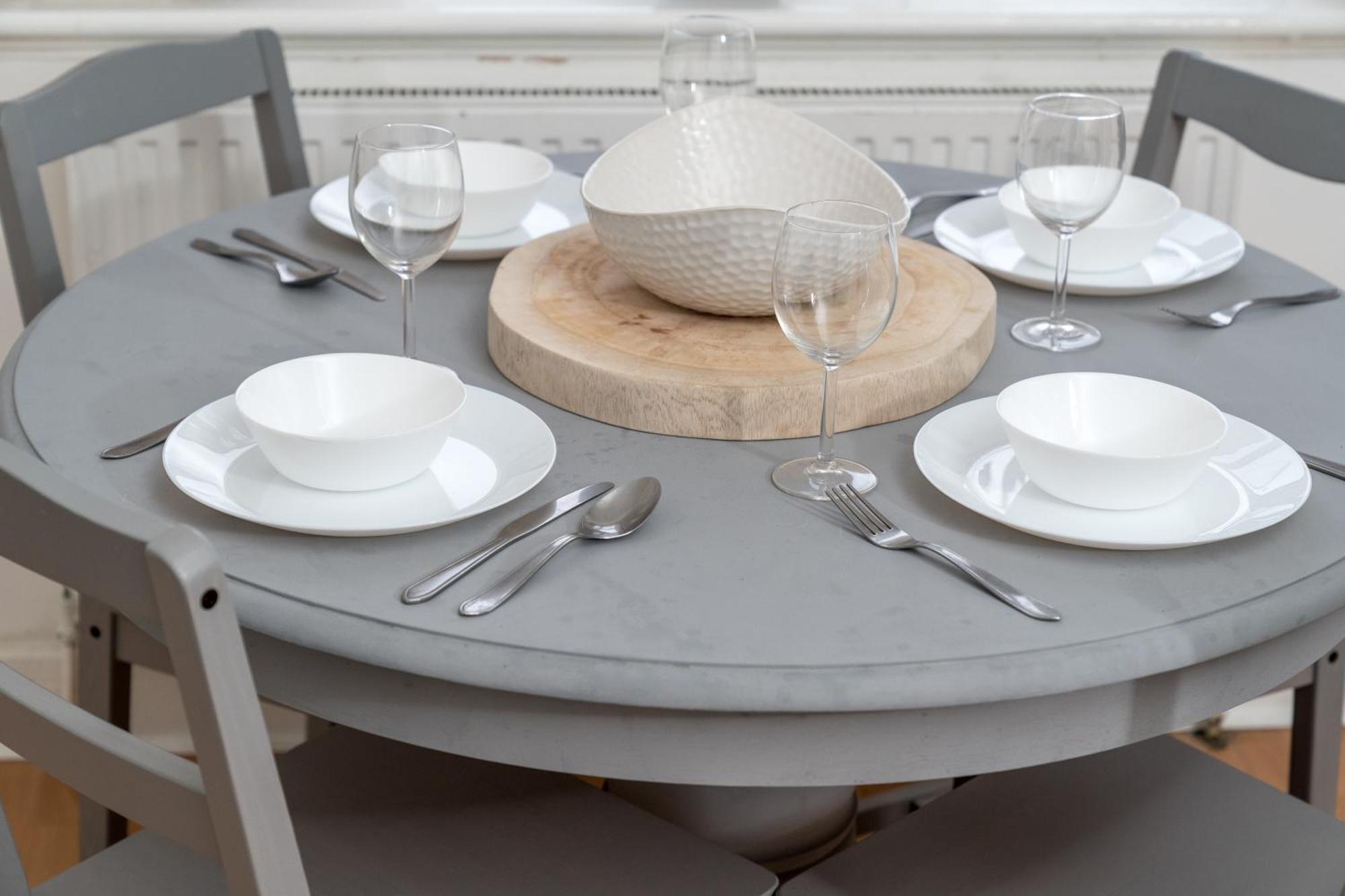 The Tooting Bec Hideaway - Prime Location Apartment Лондон Екстериор снимка